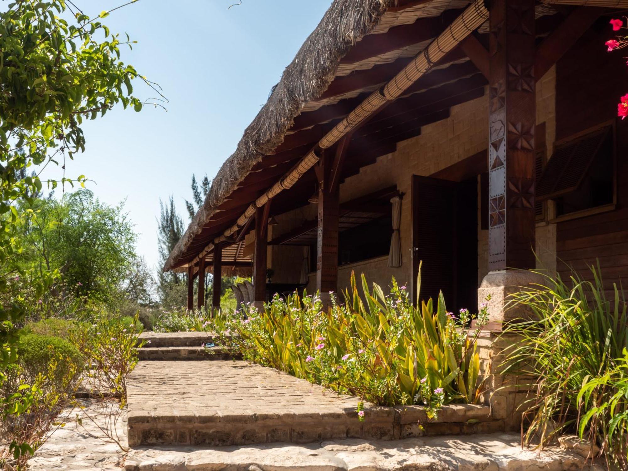 Bed and Breakfast Demeure De La Compagnie Generale Des Huiles Precieuses Ифати Экстерьер фото