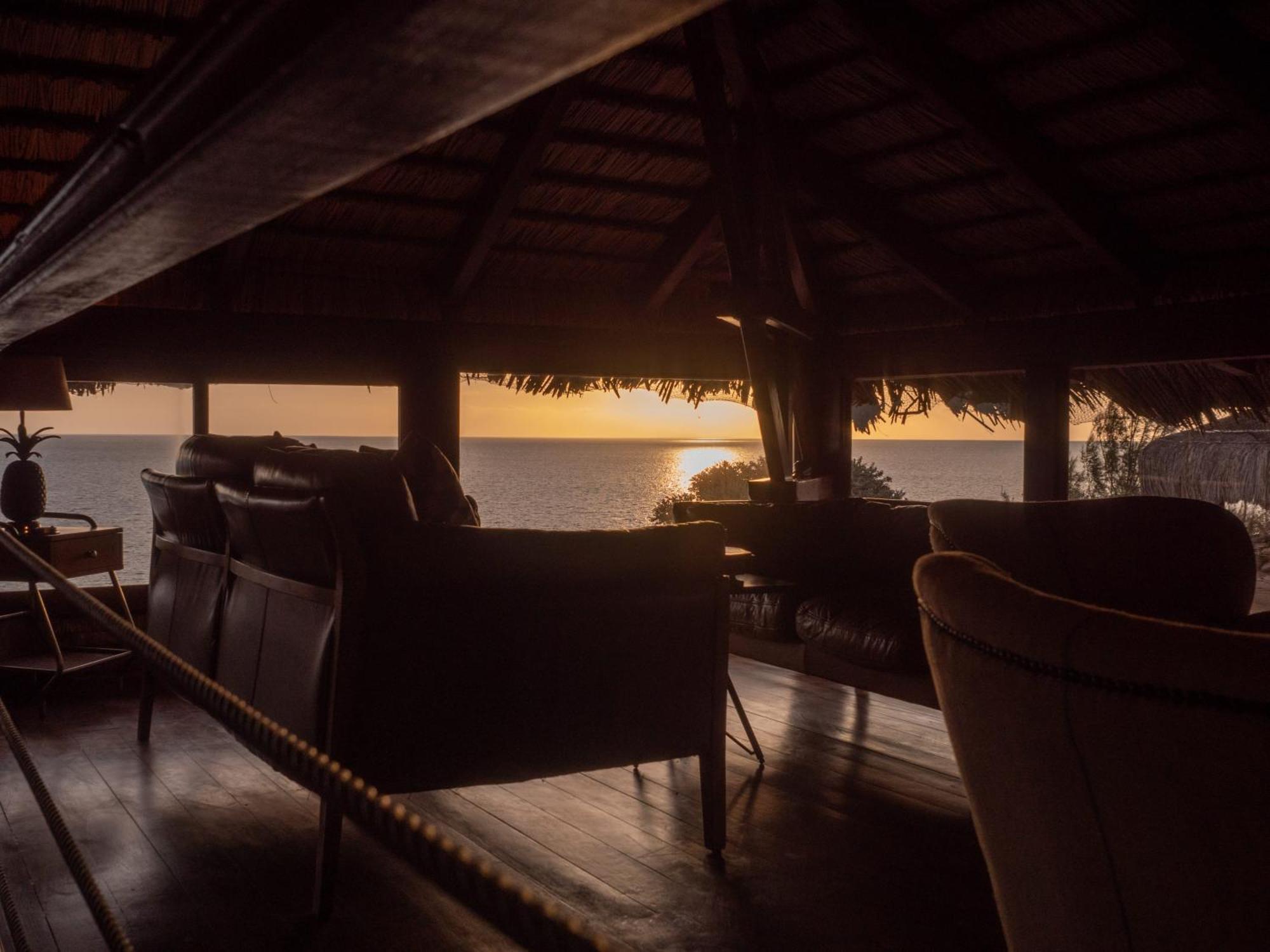 Bed and Breakfast Demeure De La Compagnie Generale Des Huiles Precieuses Ифати Экстерьер фото
